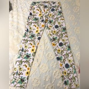 Size 9 ( juniors) Emperial premium stretch denim